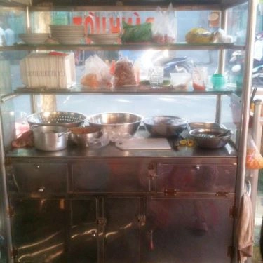 Không gian- Quán Ăn Bánh Ướt Bình Dân - Tỉnh Lộ 10
