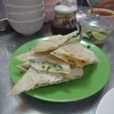 Món ăn- Quán Ăn Bánh Ướt Nóng Cô Hà