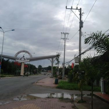 Không gian- Quán Ăn Bánh Xèo Bưng Còng
