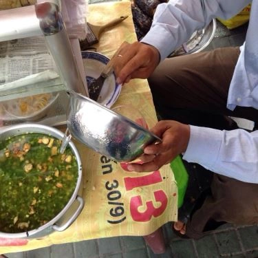 Tổng hợp- Quán Ăn Bắp Nướng Mỡ Hành - Vỉa Hè Phan Xích Long
