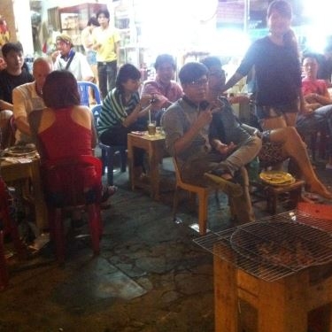 Tổng hợp- Nhà Hàng BBQ Saigon Night - Làng Nướng Nhỏ Bà Sáu