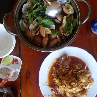 Món ăn- Quán Ăn Bé Thân Lăng Cô - Hải Sản Tươi Sống