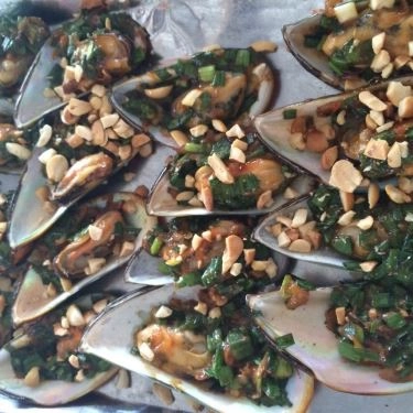 Món ăn- Quán Ăn Bé Thân Lăng Cô - Hải Sản Tươi Sống