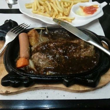 Tổng hợp- Quán Ăn Beefsteak Lục Nguyên - Trần Hưng Đạo