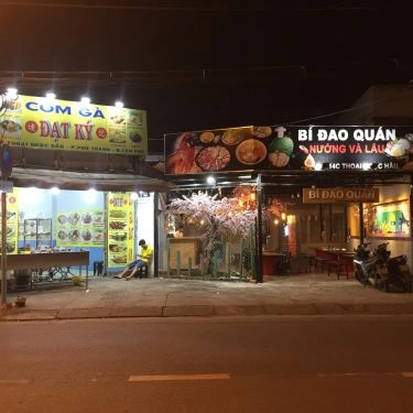 Không gian- Quán Ăn Bí Đao Quán - Nướng & Lẩu