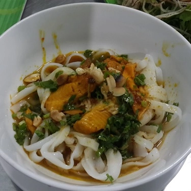 Món ăn- Quán Ăn Bích - Mì Quảng Cá Lóc