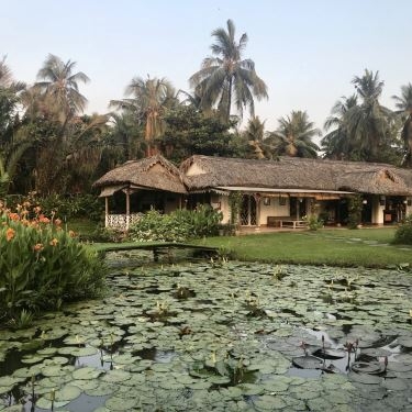 Không gian- Nhà Hàng Bình An Village