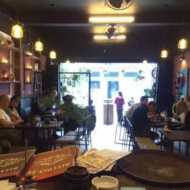 Không gian- Quán Ăn Bistro 34'