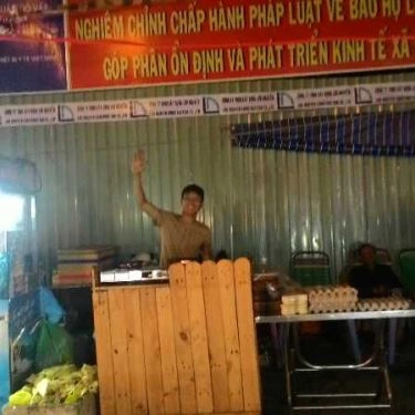 Không gian- Quán Ăn Bò Né 3 Ngon - Bò quanh lửa hồng - 304 Quang Trung