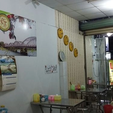 Không gian- Quán Ăn Bún Bắp Bò O Phi