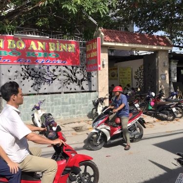 Không gian- Quán Ăn Bún Bò An Bình