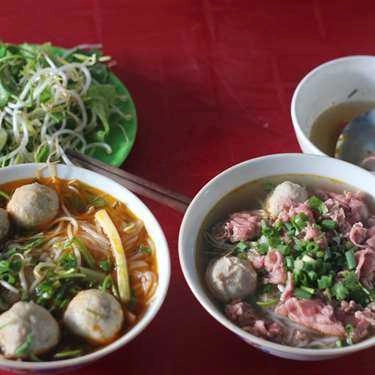 Món ăn- Quán Ăn Bún Bò Ông Vọng