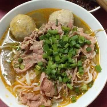Món ăn- Quán Ăn Bún Bò Ông Vọng