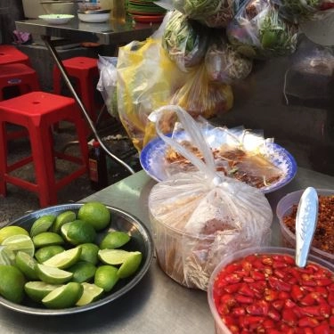 Tổng hợp- Quán Ăn Bún Bò - Đỗ Tấn Phong