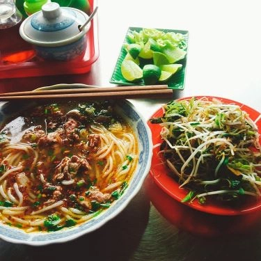 Món ăn- Quán Ăn Bún Bò Gốc Huế 33