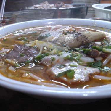 Món ăn- Quán Ăn Quỳnh Trân - Bún Bò Huế