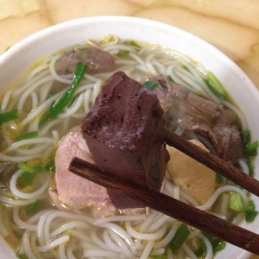 Món ăn- Quán Ăn Huyền Anh 2 - Bún Bò Huế