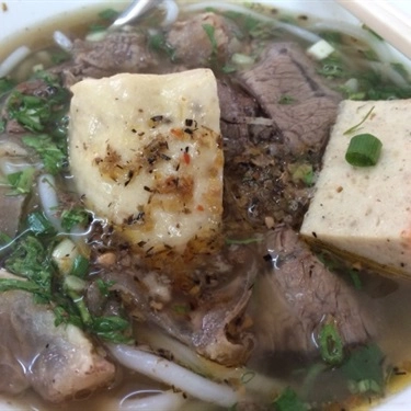 Món ăn- Quán Ăn Bún Bò Huế 62