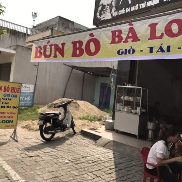 Không gian- Quán Ăn Cô Loan - Bún Bò Huế & Bún Thịt Nướng