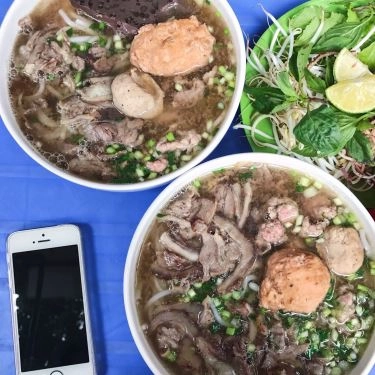Món ăn- Quán Ăn Bún Bò Huế Huy Béo - Lò Đúc