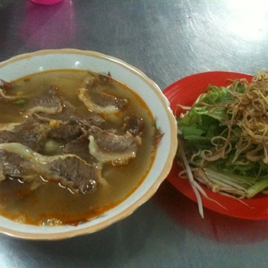 Món ăn- Quán Ăn Kim Oanh - Bún Bò Huế