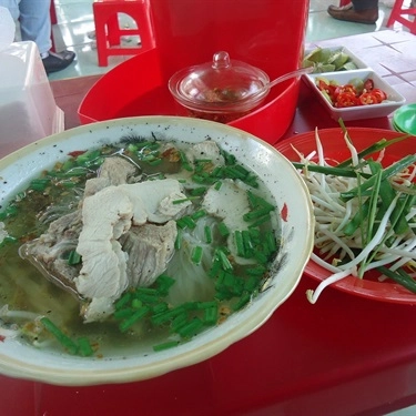 Món ăn- Quán Ăn Bún Bò Huế & Phở Bò - Lê Văn Lương