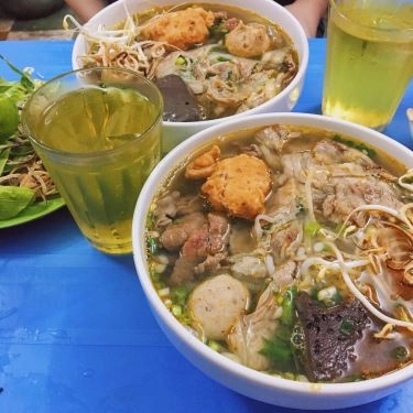 Món ăn- Quán Ăn Bún Bò Huế Huy Béo - Lò Đúc