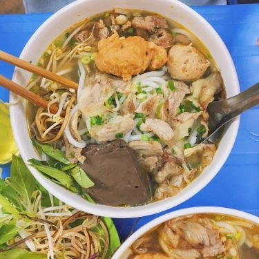 Món ăn- Quán Ăn Bún Bò Huế Huy Béo - Lò Đúc