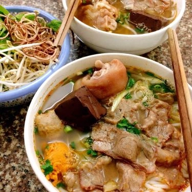 Món ăn- Quán Ăn Bún Bò Huế Oanh Béo - Tân Mai