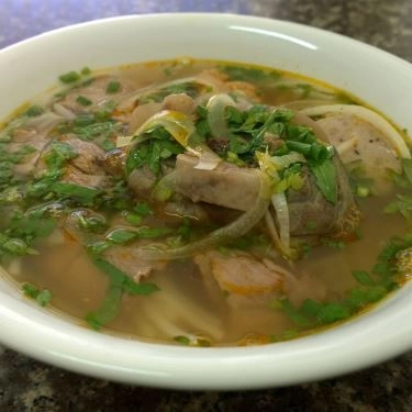 Món ăn- Quán Ăn Bún Bò Huế Quỳnh