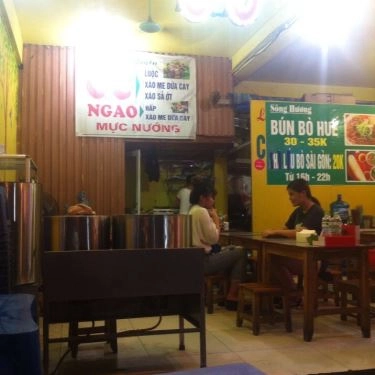 Không gian- Quán Ăn Bún Bò Huế Sông Hương - TT Thương Mại