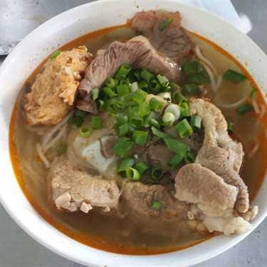 Món ăn- Quán Ăn Quán 26 - Cơm Hến & Bún Bò Huế