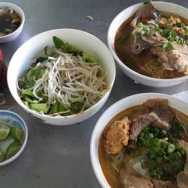Món ăn- Quán Ăn Quán 26 - Cơm Hến & Bún Bò Huế