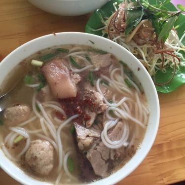 Món ăn- Quán Ăn Bún Bò O Chanh - Ô Chợ Dừa