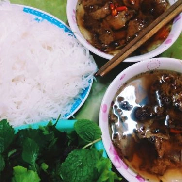 Món ăn- Quán Ăn Bún Chả Cực Ngon - Nem Tôm Ăn Là Nhớ