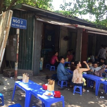 Không gian- Quán Ăn Bún Chả - Trần Quý Kiên