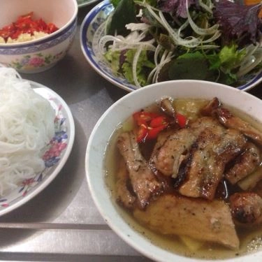 Món ăn- Quán Ăn Bà Quế - Bún Chả & Bún Giò Bò
