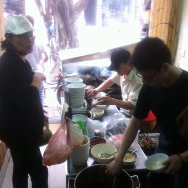 Tổng hợp- Quán Ăn Bún Chả Bình Chung - Bạch Mai