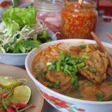 Món ăn- Quán Ăn Bà Lan - Bún Chả Cá Đà Nẵng - Vườn Lài