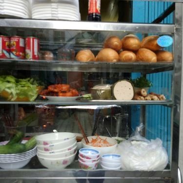 Tổng hợp- Quán Ăn Bánh Mì & Bún Chả Giò Nem Nướng
