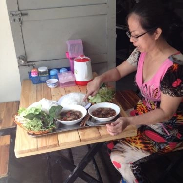 Tổng hợp- Quán Ăn Bún Chả Phố Cổ Hà Nội