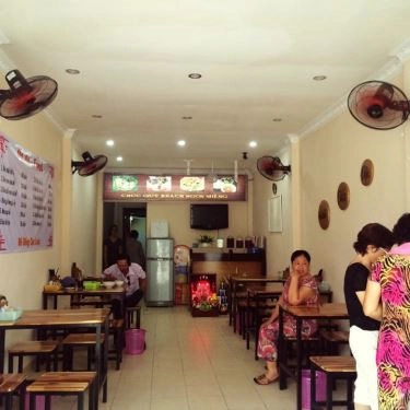 Không gian- Quán Ăn Bún Chả Hà Nội & Bún Đậu Mắm Tôm