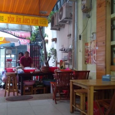 Không gian- Quán Ăn Gấu Béo - Bún Chả Hà Nội & Bún Đậu Mẹt