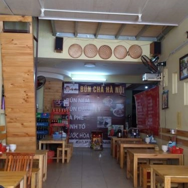 Không gian- Quán Ăn Gấu Béo - Bún Chả Hà Nội & Bún Đậu Mẹt