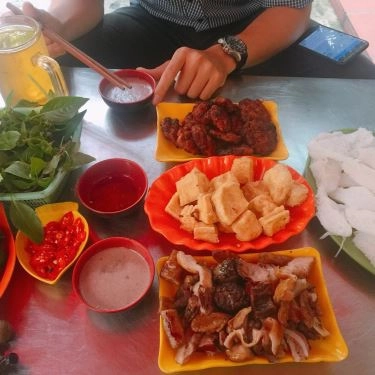 Món ăn- Quán Ăn Hòa Râu - Bún Đậu Lòng Nướng