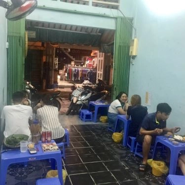 Không gian- Quán Ăn Bún Đậu Mẹt - 87 Bùi Thị Xuân