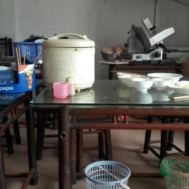 Không gian- Quán Ăn Bún Bò Huế - Nguyễn Văn Cừ