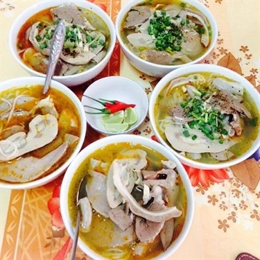 Món ăn- Quán Ăn Bún Lòng Bà Hiền