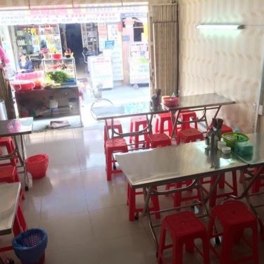 Không gian- Quán Ăn Bún Mắm Ba Minh