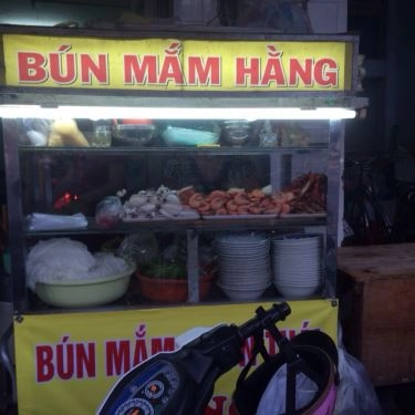 Không gian- Quán Ăn Hằng - Bún Mắm & Bún Thái